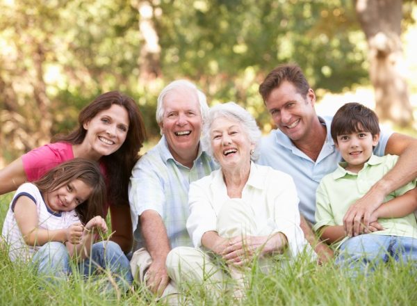 familiy-with-grandparents-1 familiy-with-grandparents-1